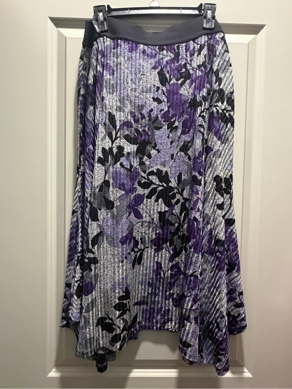 Calvin Klein Purple Floral Pleated Midi Skirt Size Large